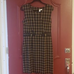 Emma & Michele black and tan sleeveless dress M